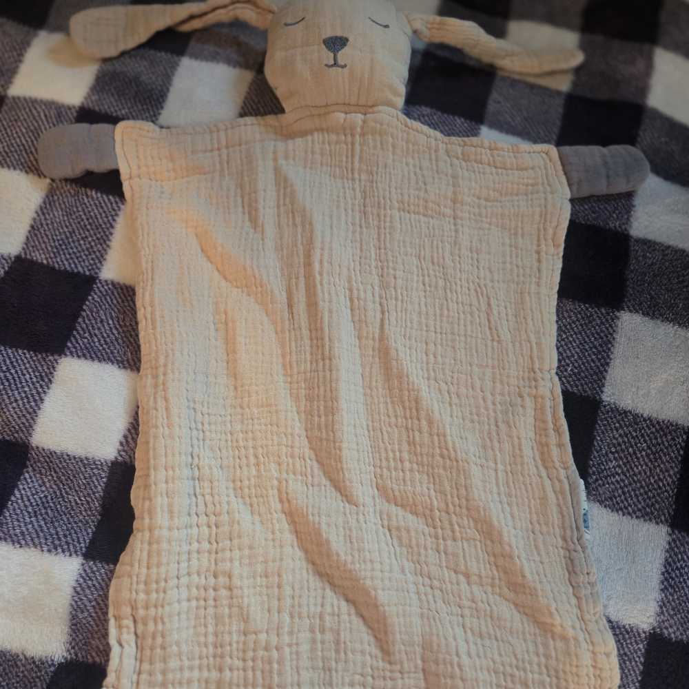 Lulu Moon Baby Cream Muslin Lovey